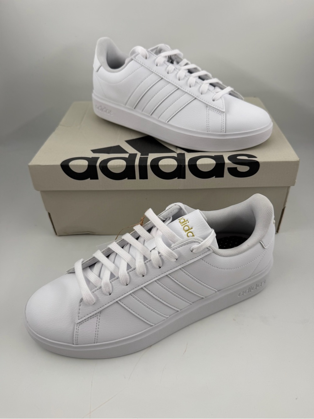 Adidas Women’s Grand Court 2.0 - SZ 10- Cloudfoam Cloud White Ecru Tint Shoes